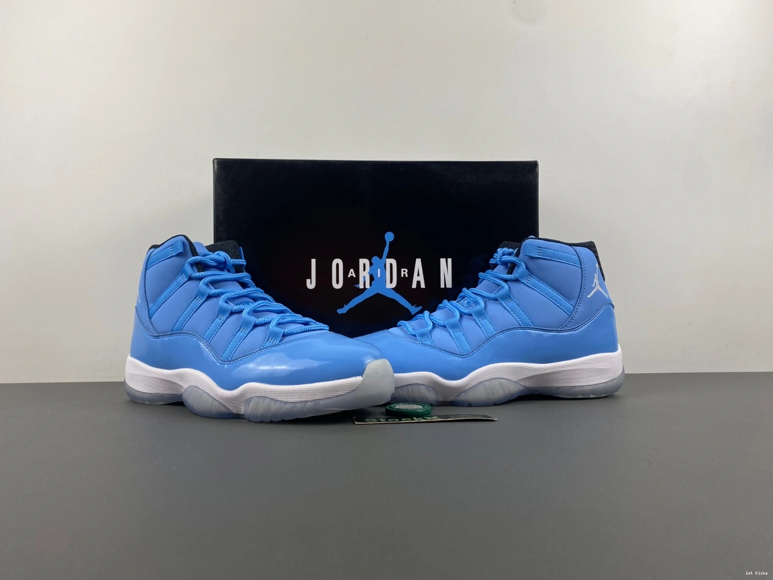 (11 Jordan Ultimate of 717602-900 Flight 29) - Gift 0228